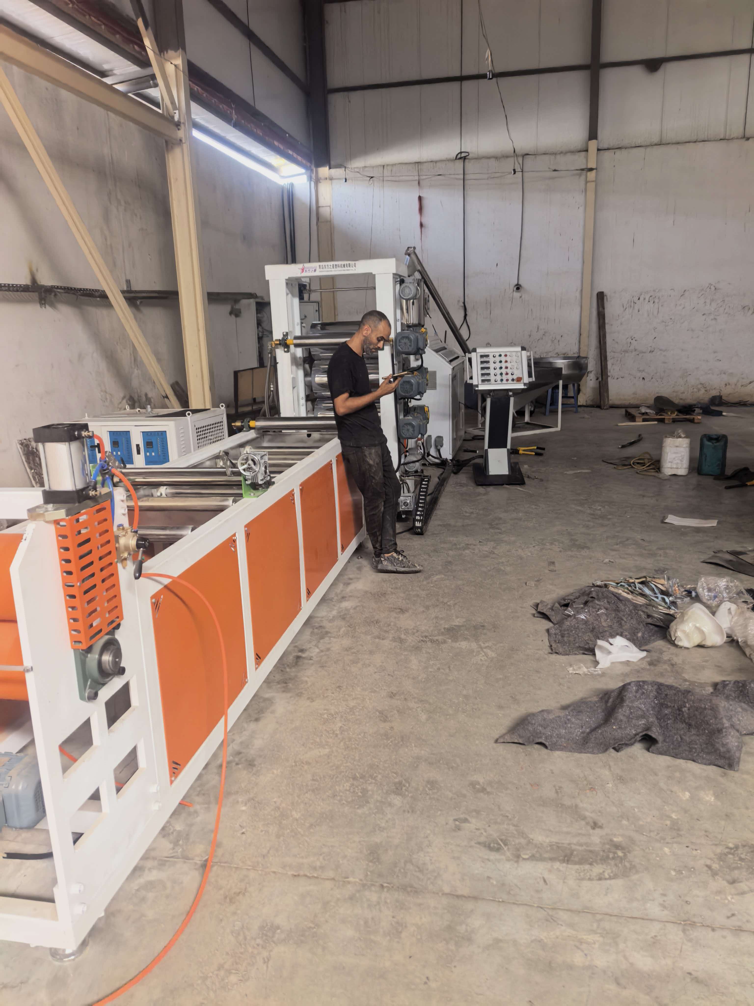 PS Seedling Tray Thermoforming Machine Successfully Deployed in Algeria — 350mm Width, Stable Production Achieved