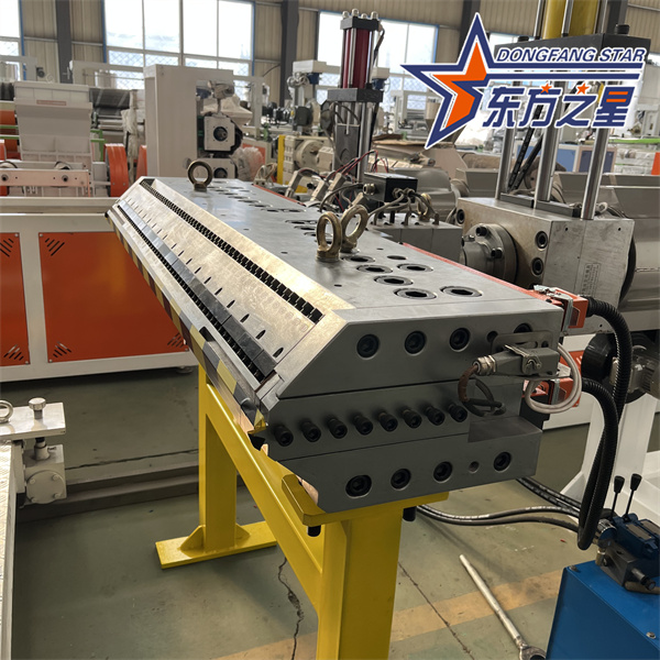 PP  PE  plastic sheet extrusion line with calendar   1500MM