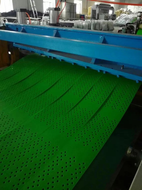 Single Screw Extrusion Line for HDPE Geocell Production